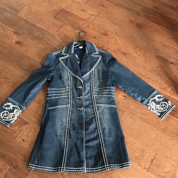 Jacket - Picture 2 of 2